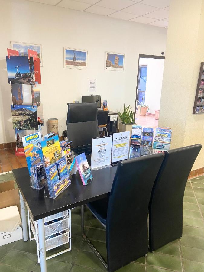 Top Floor, Panoramic Studio, Heated Pool Los Cristianos  Bagian luar foto